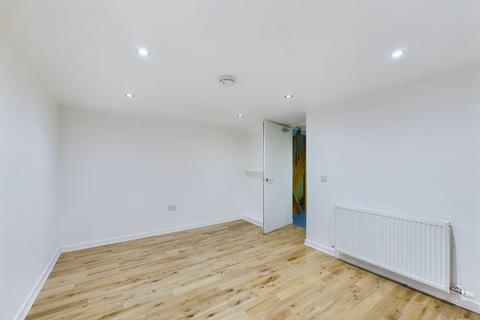 2 bedroom flat to rent - Dundee Terrace, Polwarth, Edinburgh, EH11