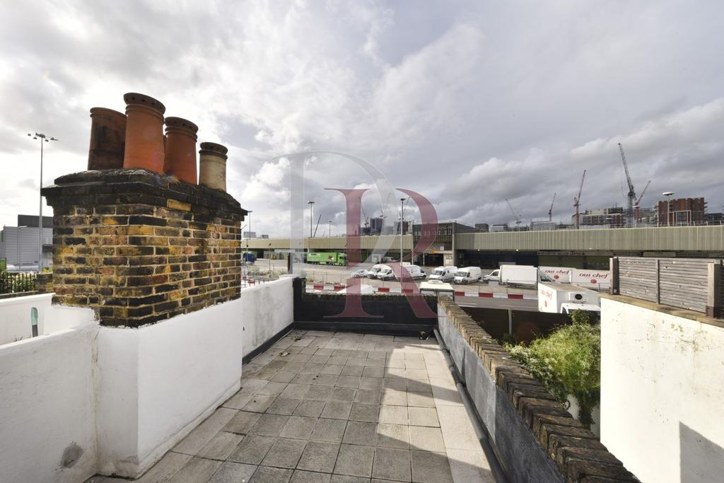 Flat roof