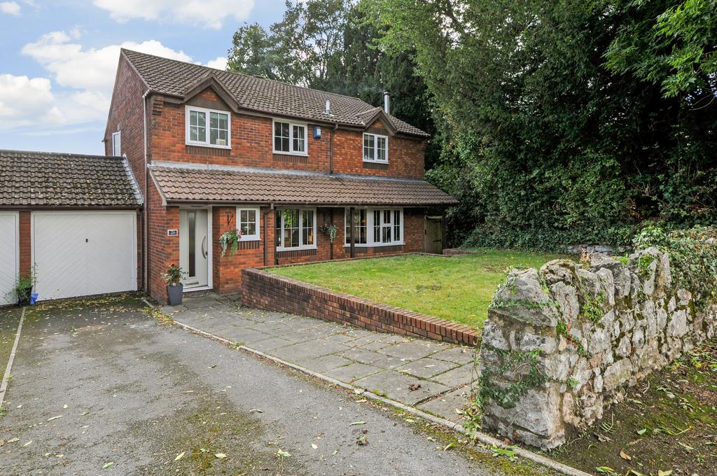 Woodmere Way, Kingsteignton 5 bed detached house £487,950