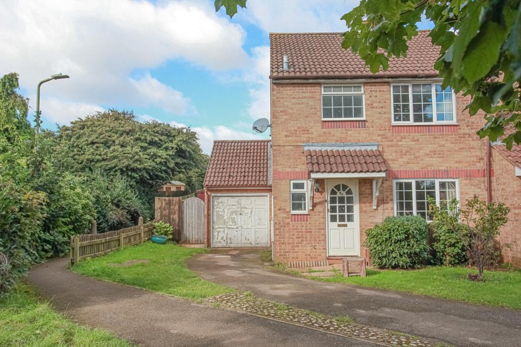 Hereford Way, Banbury 3 bed link detached house £275,000