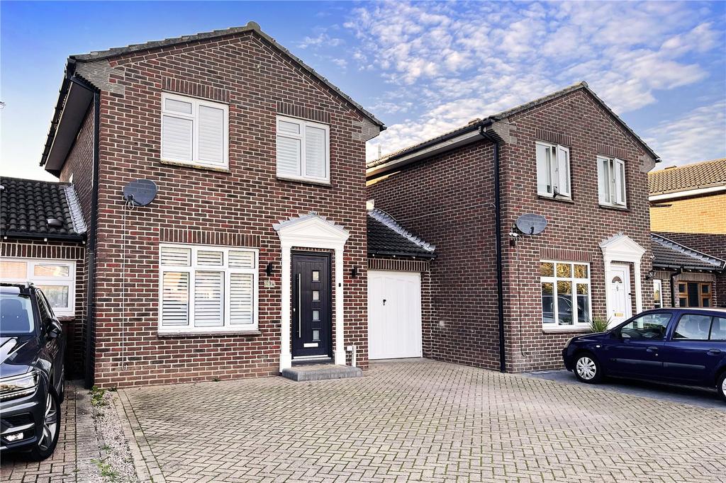 Way, Littlehampton 3 bed link detached house £350,000