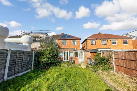 34 Alton Road, Leicester, LE2 8QA
