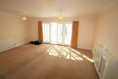 3 bedroom terraced house to rent, Phoenix Boulevard, York, YO26