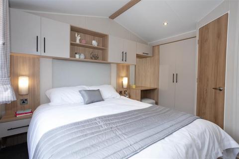 2 bedroom park home for sale - Emms Lane, Brooks Green, Horsham, West Sussex