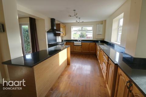 75 Tickhill Road, Doncaster, DN4 8QT