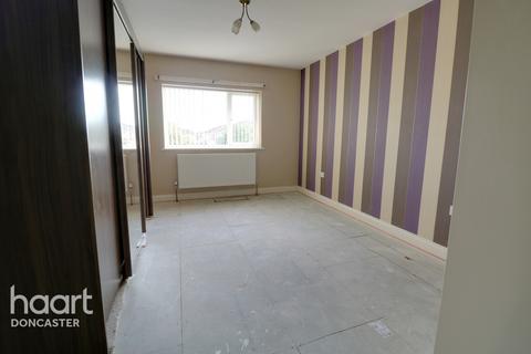 75 Tickhill Road, Doncaster, DN4 8QT