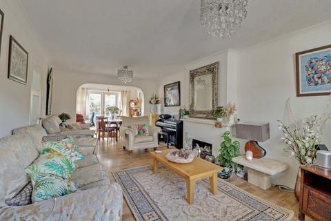 86 Bishopsteignton, Shoeburyness, Southend-on-sea, SS3 8AS