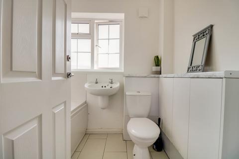 86 Bishopsteignton, Shoeburyness, Southend-on-sea, SS3 8AS