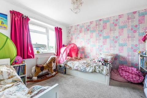 36 Manor Road, Ducklington, Witney, OX29 7YA