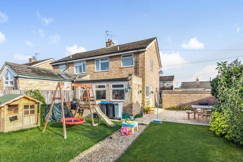 36 Manor Road, Ducklington, Witney, OX29 7YA