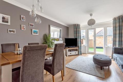 56 Padstow Road, Swindon, SN2 2EG