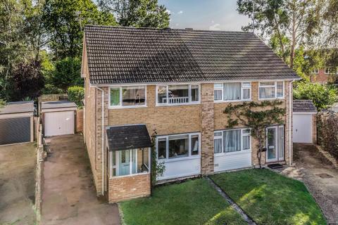 5 Fox Covert, Lightwater, GU18 5TU