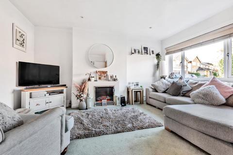 5 Fox Covert, Lightwater, GU18 5TU