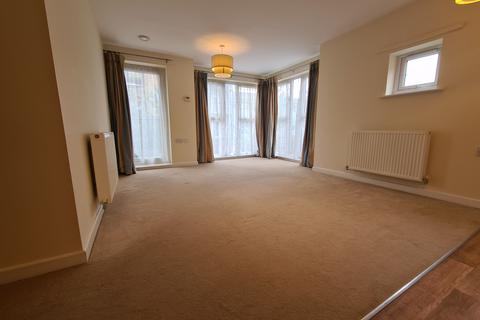 2 bedroom flat to rent, ONLINE ENQUIRIES: Selby Place, Shirley