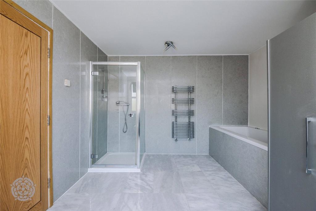 En-Suite (Master)