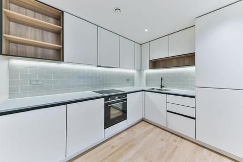 2 bedroom apartment to rent, Fermont House, Beaufort Sqaure, Colindale, NW9