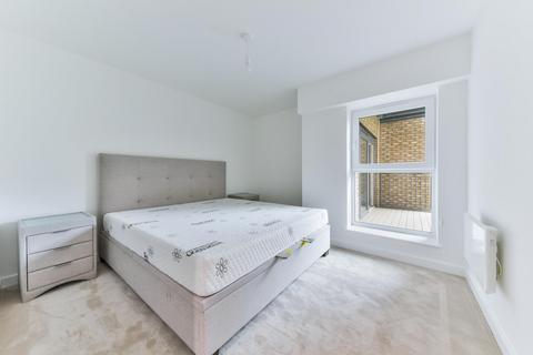 2 bedroom apartment to rent, Fermont House, Beaufort Sqaure, Colindale, NW9