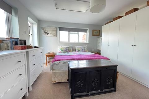 79 Queens Road, Swanage, BH19 2EP