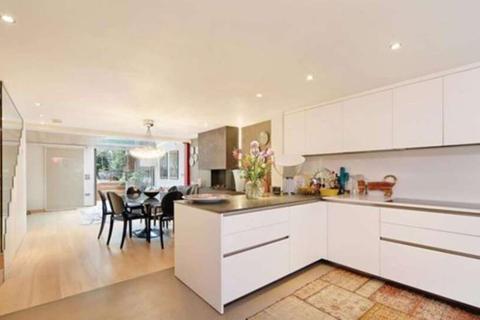 5 bedroom house for sale - Moore Street, London. SW3