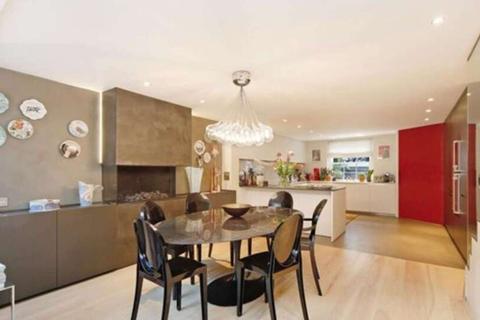 5 bedroom house for sale - Moore Street, London. SW3