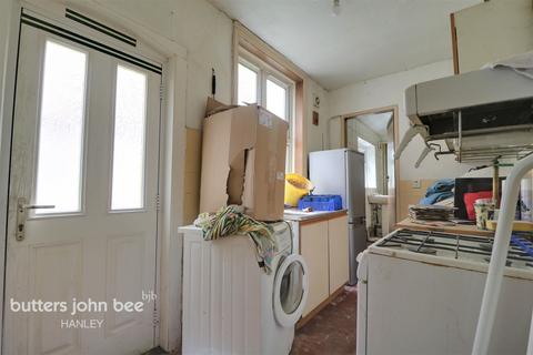 102 Hamil Road, Stoke-on-trent, ST6 1AU