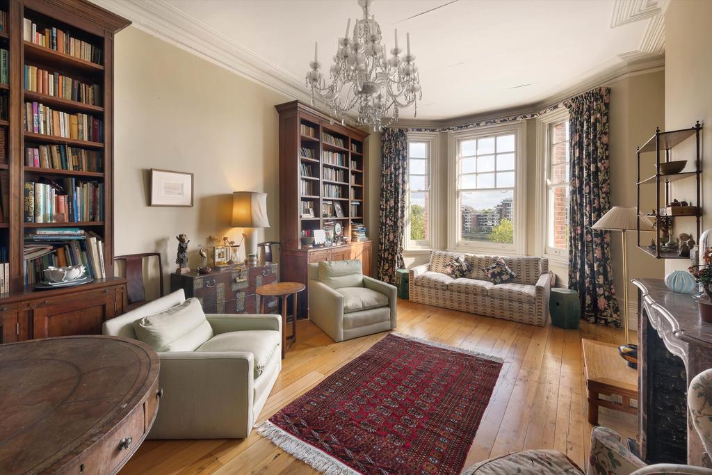 Carlyle Mansions, Cheyne Walk, London, SW3 3 bed flat - £4,000,000
