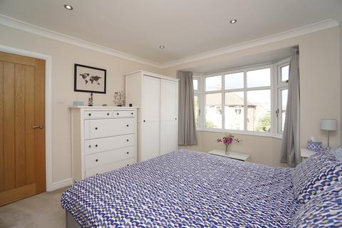 31 Bessingby Road, Sheffield, S6 2NG