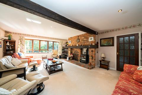 Wingletang Bulstrode Lane, Felden, Hemel Hempstead, HP3 0BP