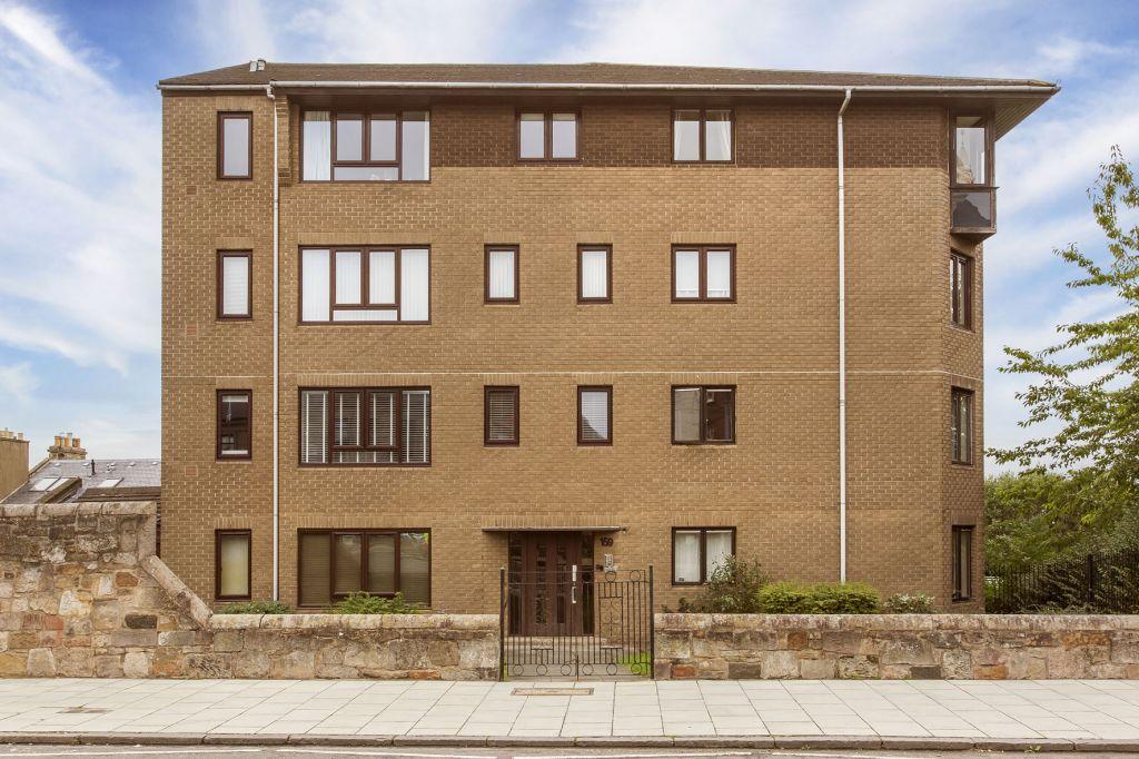 159/17 Broughton Road, Broughton, Edinburgh, EH7 4QH 1 bed flat £160,000