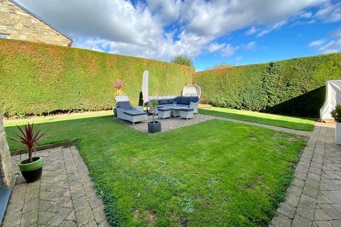5 Coniston Way, Wetherby, LS22 6TT