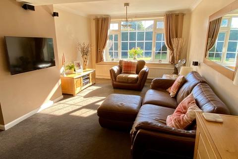 5 Coniston Way, Wetherby, LS22 6TT