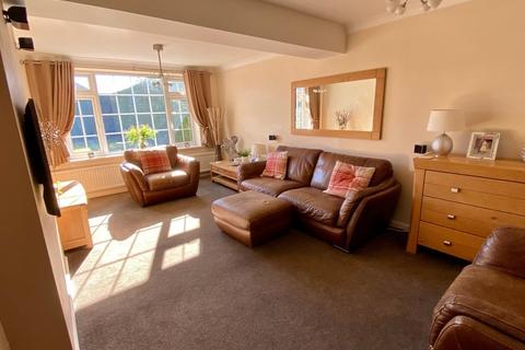 5 Coniston Way, Wetherby, LS22 6TT