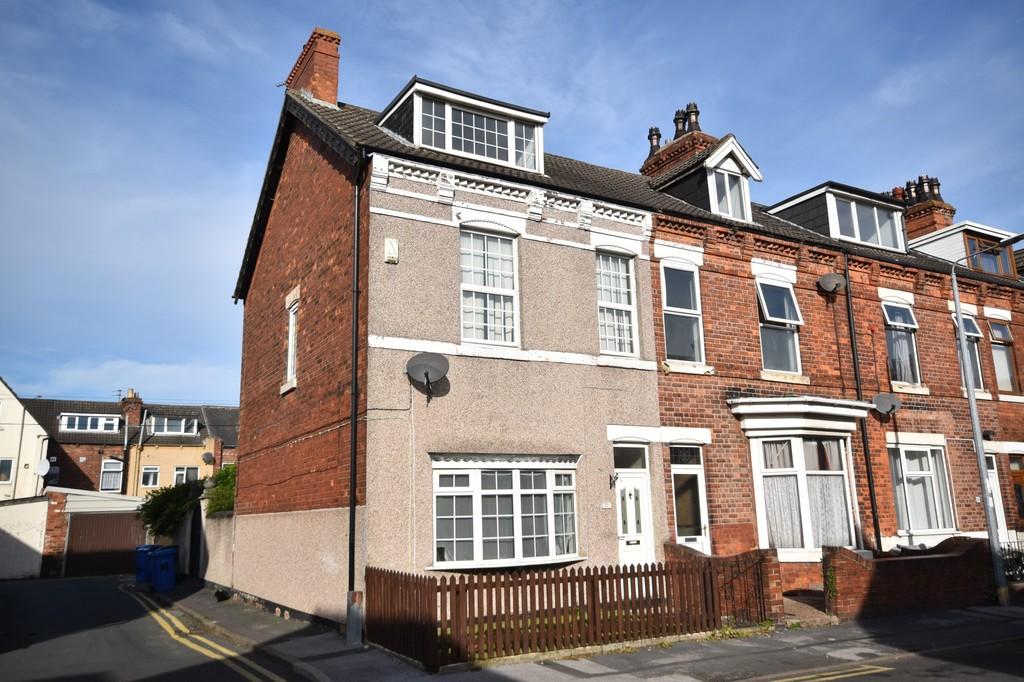 Jefferson Street, Goole 4 bed end of terrace house £110,000