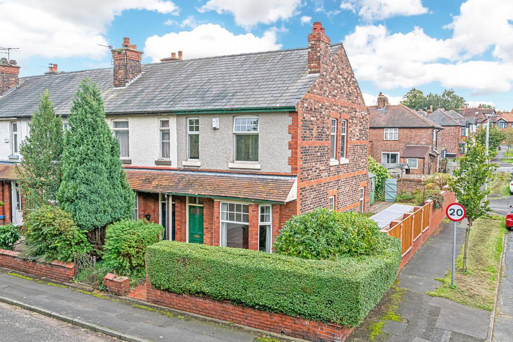 Ellesmere Road, Walton, Warrington, Cheshire 3 bed end of terrace house