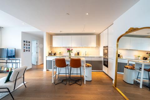 2 bedroom apartment for sale, Battersea Roof Gardens, Battersea Power Station, London SW8