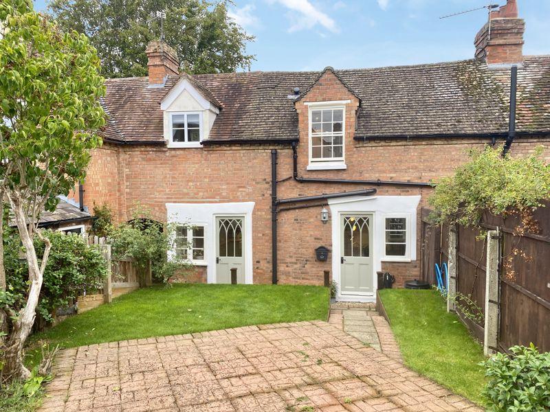 Ferry Lane, Alveston, StratfordUponAvon 1 bed character property £275,000