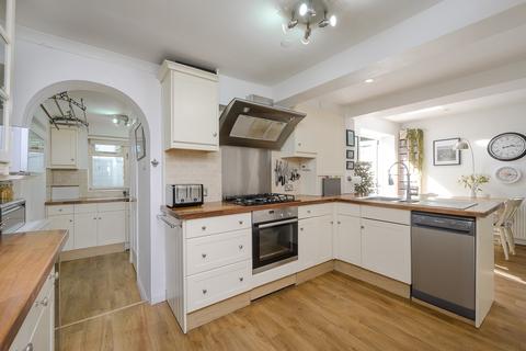 34 Weston Road, Thames Ditton, KT7 0HN