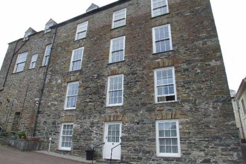Flat 3, Bush House Fore Street, Camelford, PL32 9PG