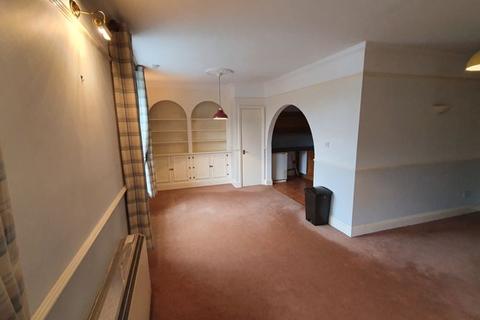 Flat 3, Bush House Fore Street, Camelford, PL32 9PG