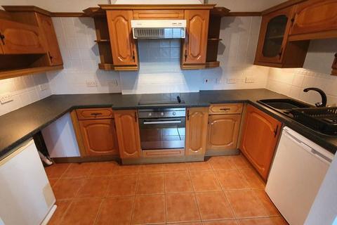 Flat 3, Bush House Fore Street, Camelford, PL32 9PG