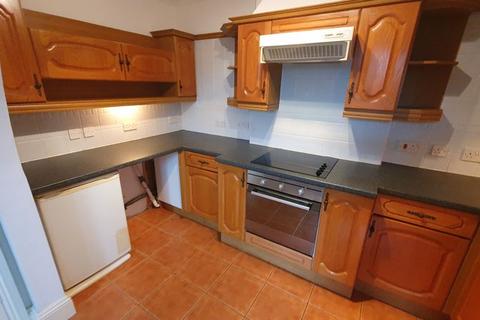 Flat 3, Bush House Fore Street, Camelford, PL32 9PG