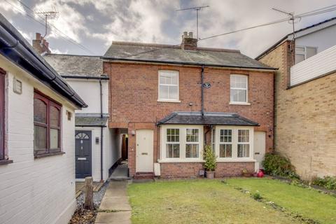 2 bedroom cottage to rent, Dean Cottages Kingsway, Farnham Common - delightful 2 bedroom cottage