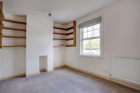 2 bedroom cottage to rent, Dean Cottages Kingsway, Farnham Common - delightful 2 bedroom cottage