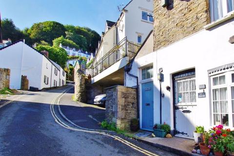 Middle Flat, 22 Queen Street, Lynton, EX35 6AA