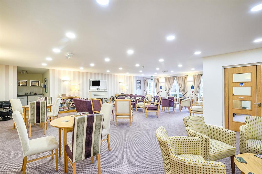 Homeowners Lounge- Waverley Court.jpg