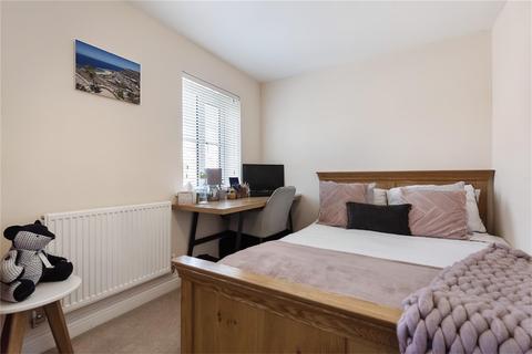 70 Cantley Road, Great Denham, Bedford, MK40 4RX