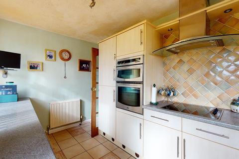 8 Hudson Close, Sturry, Canterbury, CT2 0HX