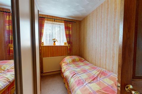 8 Hudson Close, Sturry, Canterbury, CT2 0HX