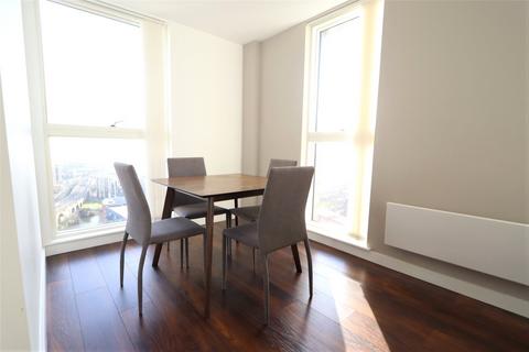 3 bedroom apartment to rent, Regent Road, Manchester, M3