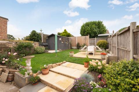 32 Durlock, Minster, Ramsgate, CT12 4HE